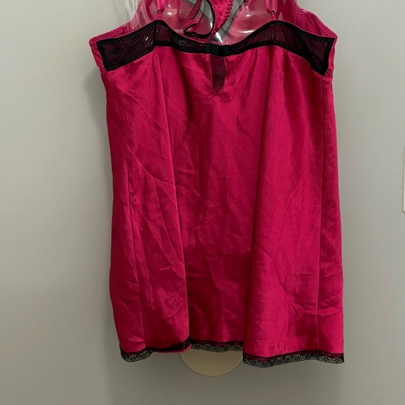 Elegant Pink Lace Trim Chemise - Picture 9 of 10